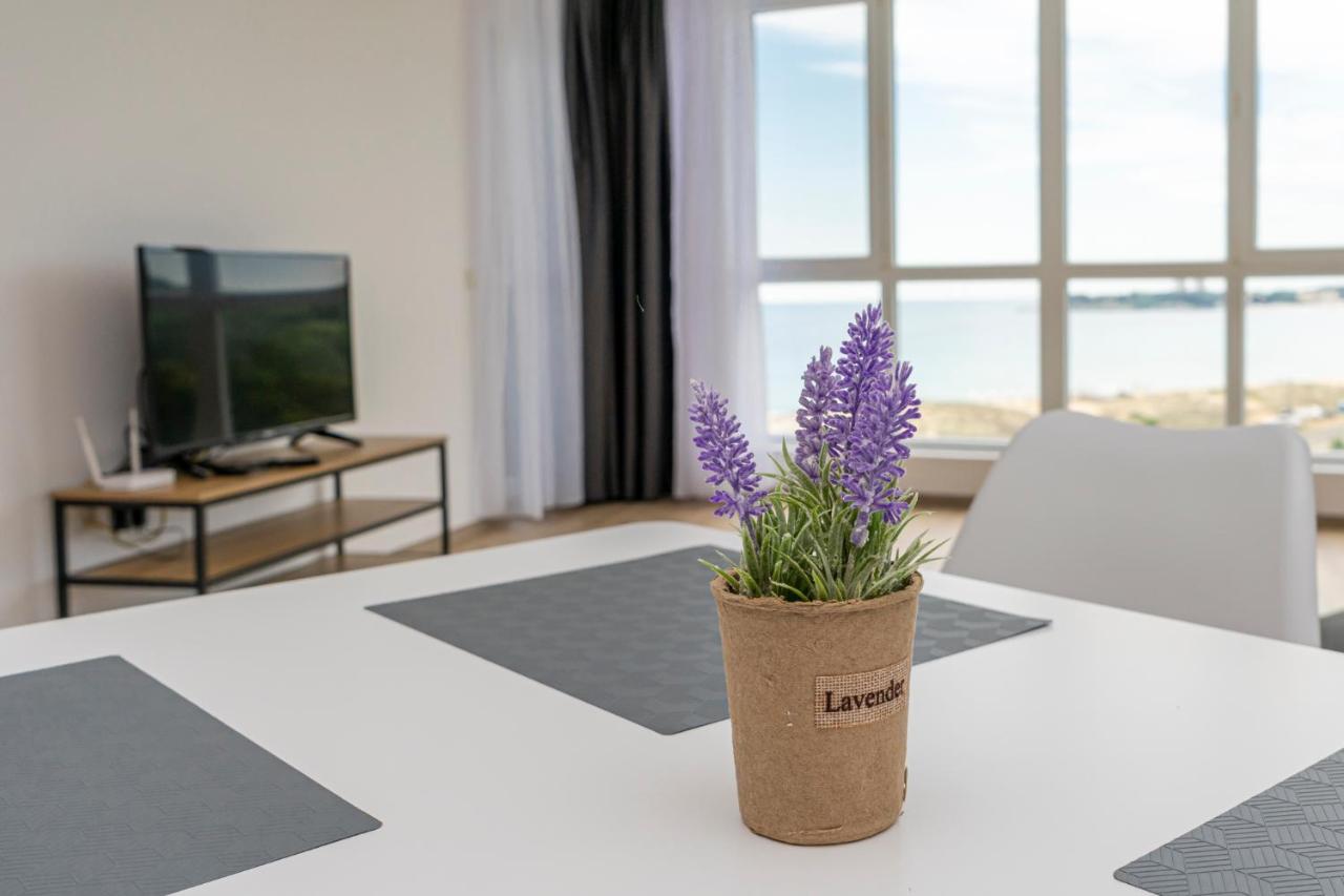 Aparthotel Primorsko Eksteriør bilde