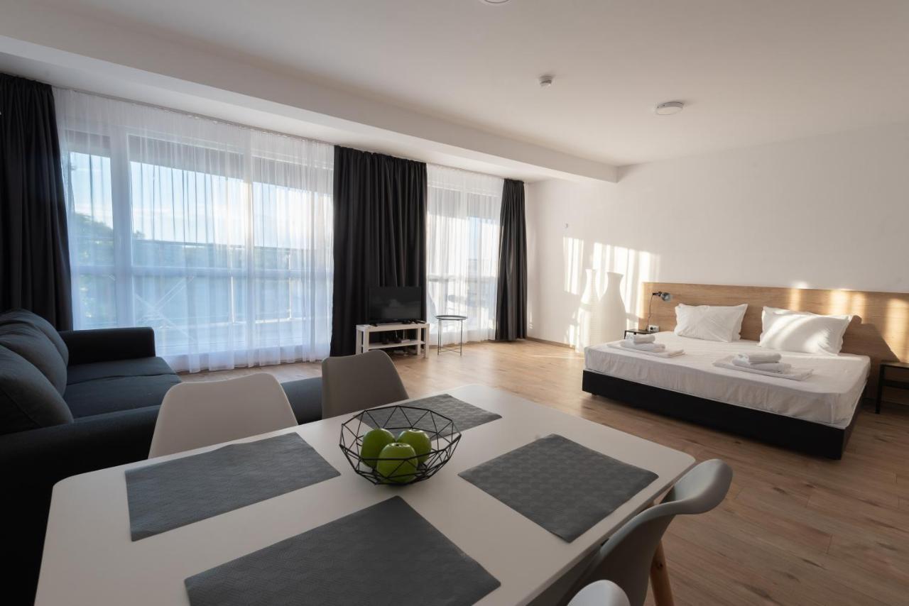 Aparthotel Primorsko Eksteriør bilde