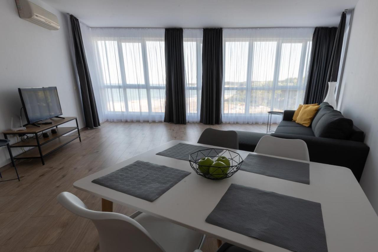 Aparthotel Primorsko Eksteriør bilde